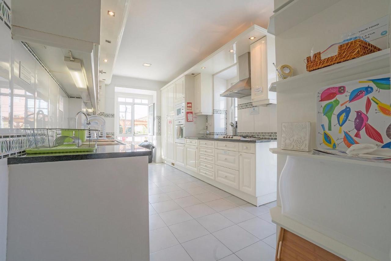 Impact Beach House Estoril Extérieur photo
