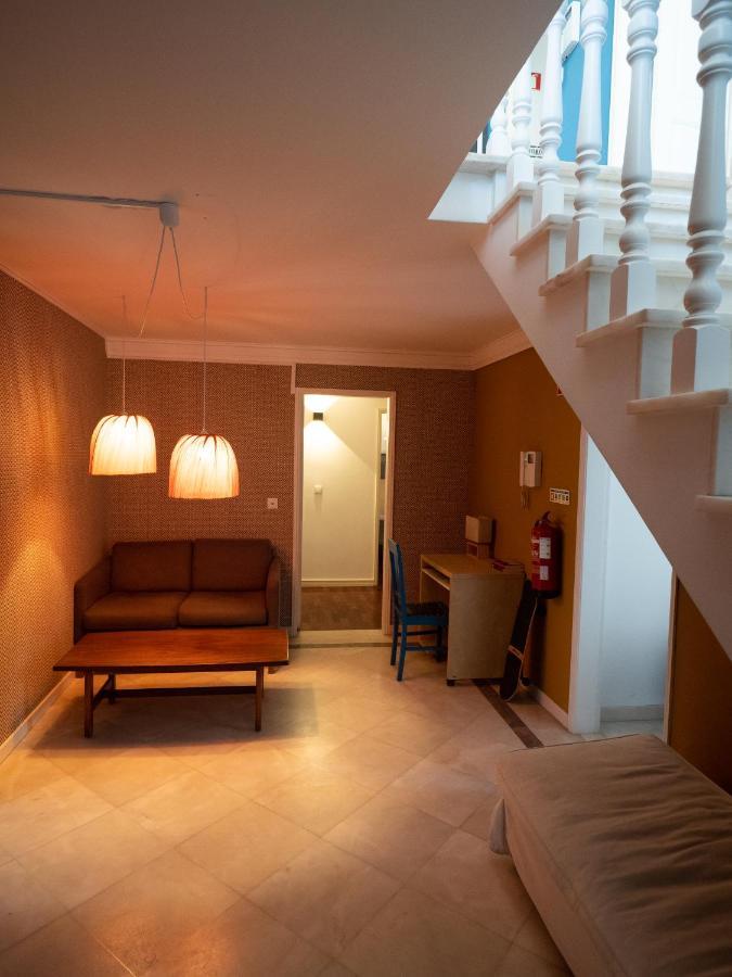 Impact Beach House Estoril Extérieur photo